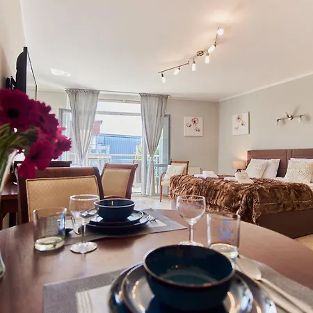 Golden Hour Apartments- Avangard 35 Świnoujście Eksteriør bilde