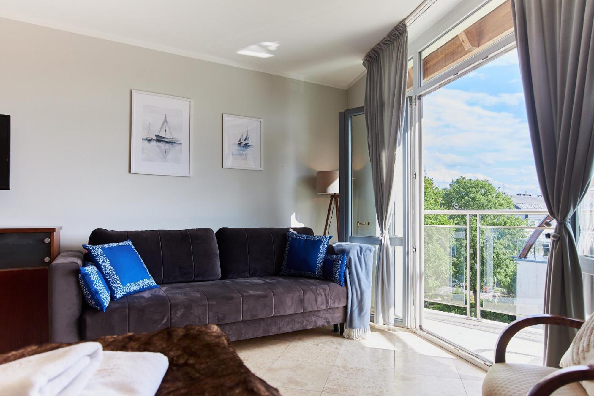 Golden Hour Apartments- Avangard 35 Apartment Swinoujscie